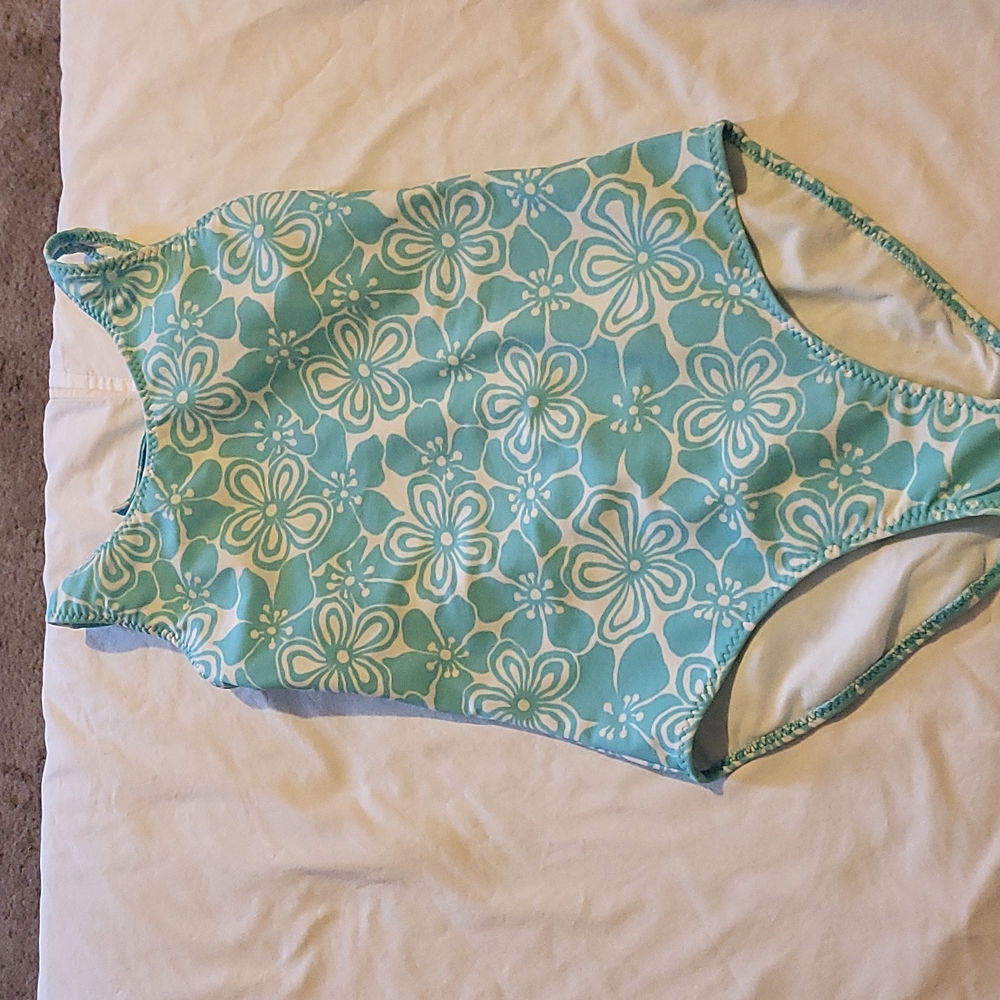 🦋2 for $10 gap Tropical Swimsuit size XL(12)
